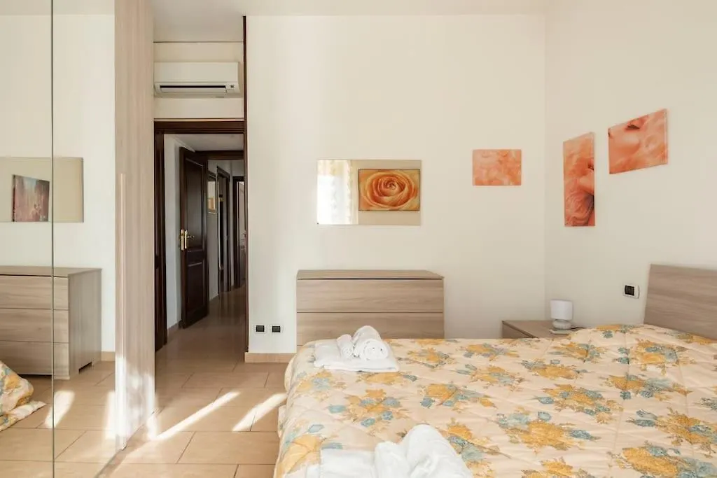 Dimoras Bellissimo Appartamento Centrocitta Olbia Italien
