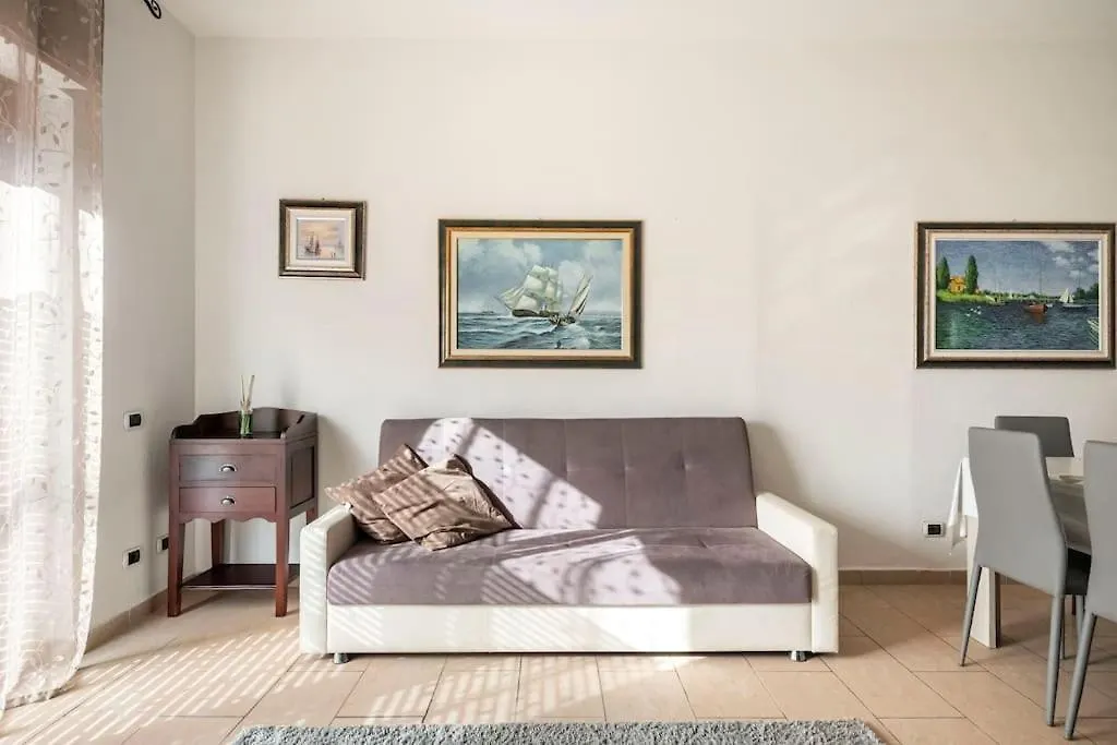 Dimoras Bellissimo Appartamento Centrocitta Olbia 0*,  Italy