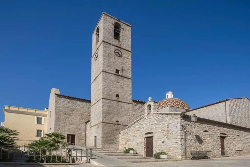 Dimoras Bellissimo Appartamento Centrocitta Olbia 0*,