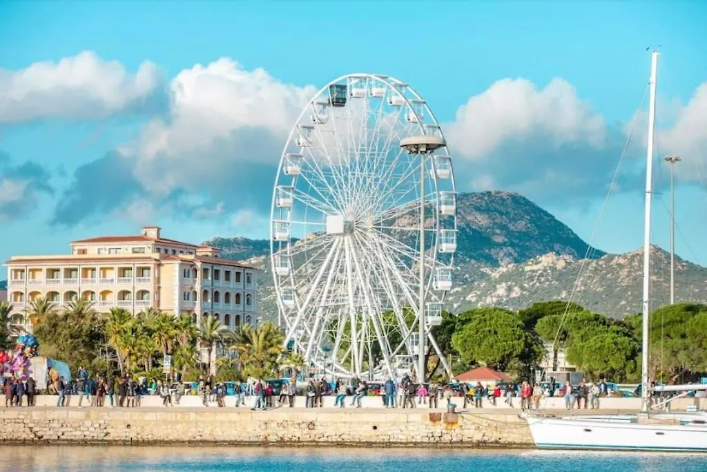 Dimoras Bellissimo Appartamento Centrocitta Olbia Apartment